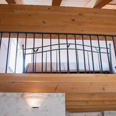 Capitelli Otel *