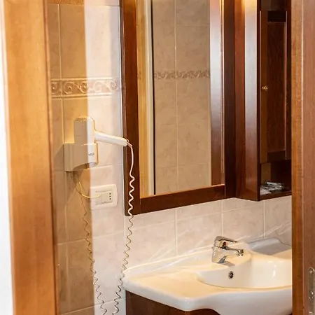 Capitelli Otel