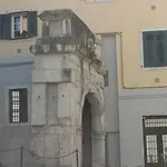 Capitelli