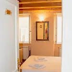 Capitelli Hotel *