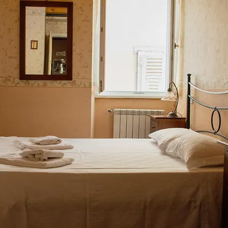 Hotel Capitelli *