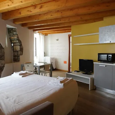 Capitelli Hotel *